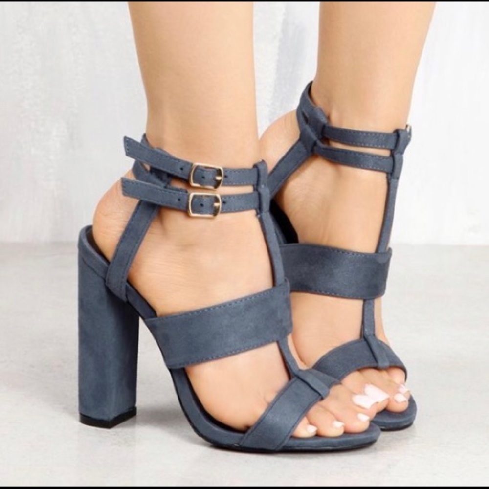 Statement look Blue- Lola Shoetique